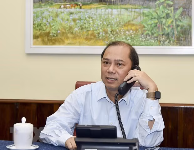 Estrechan Vietnam y Reino Unido cooperación en identificación de víctimas de tragedia en contenedor ảnh 1