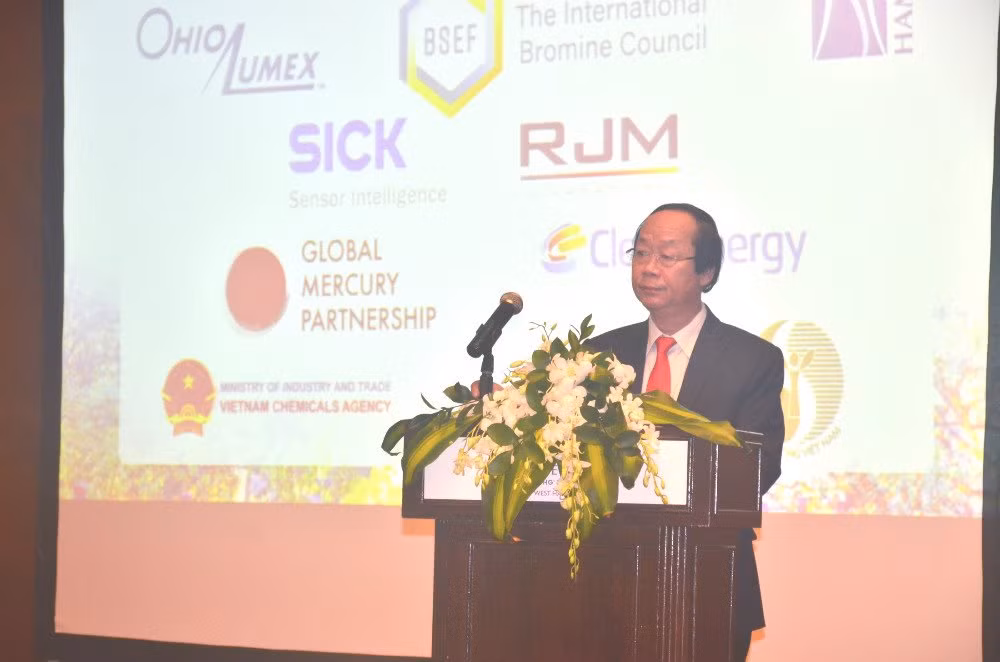 Tratan en Vietnam control de emisiones contaminantes en quema de carbón ảnh 1