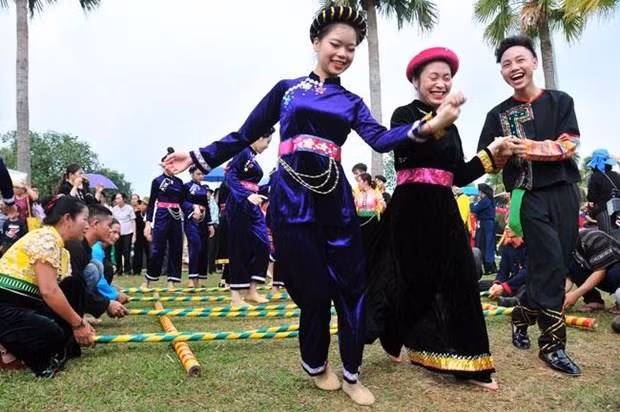Efectuarán este mes numerosas actividades en Aldea de Cultura y Turismo de las Nacionalidades en Hanoi ảnh 1
