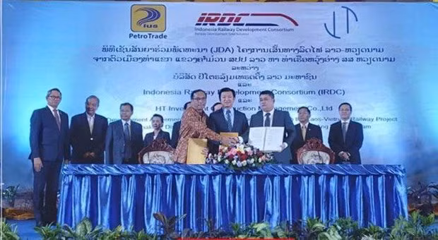 Construirá empresa indonesia línea de ferrocarril que conectará a Laos y Vietnam ảnh 1 Construirá empresa indonesia línea de ferrocarril que conectará a Laos y Vietnam ảnh 1
