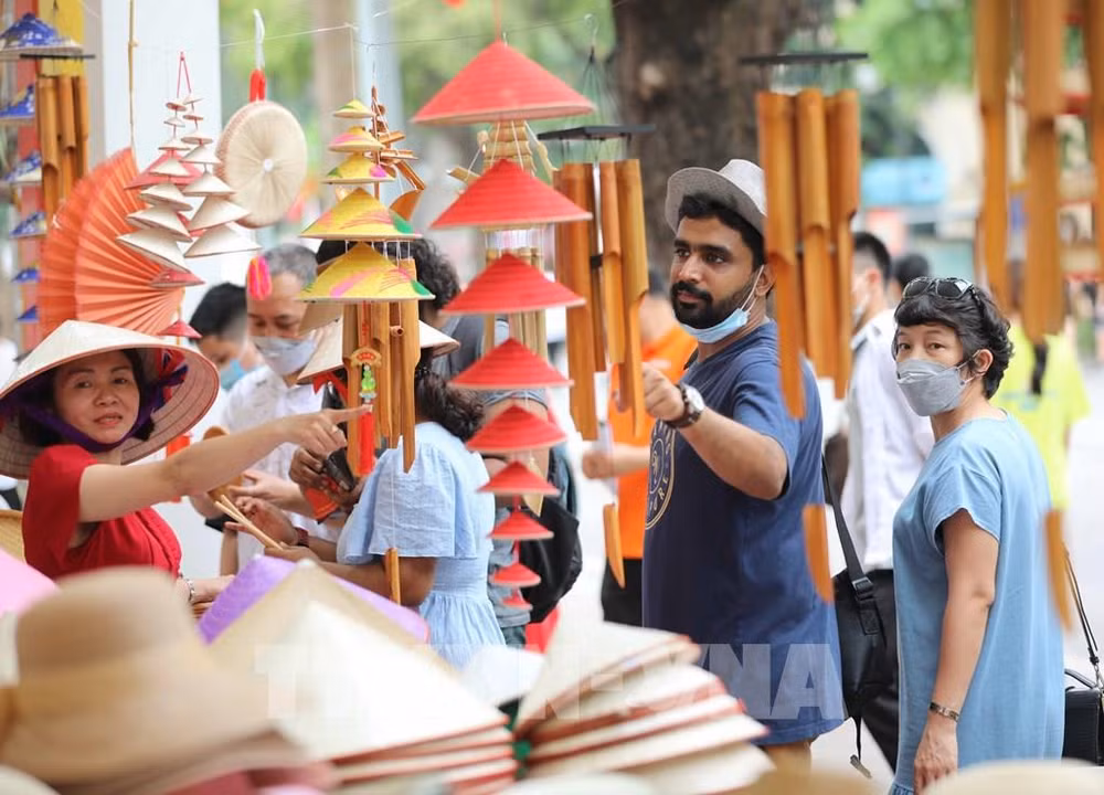 Hanoi planea implementar numerosas actividades de promoción comercial y turística ảnh 1