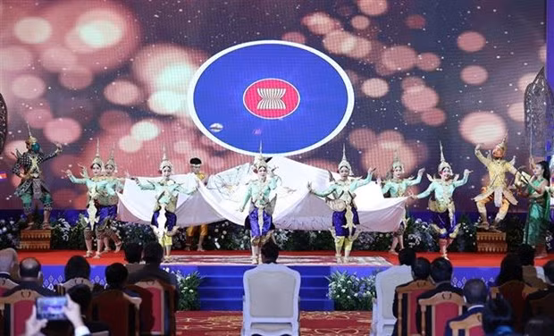 Indonesia aspira a atraer 1,1 millones de visitantes durante la 42ª Cumbre de ASEAN ảnh 1 Indonesia aspira a atraer 1,1 millones de visitantes durante la 42ª Cumbre de ASEAN ảnh 1