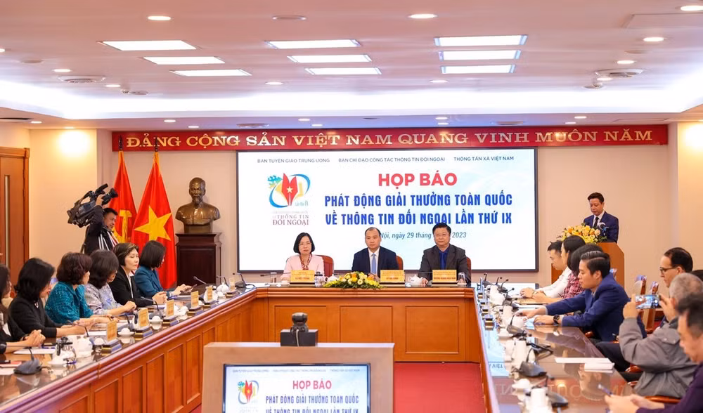 Reafirma VNA esfuerzos por éxito del Premio de Información al Exterior ảnh 1