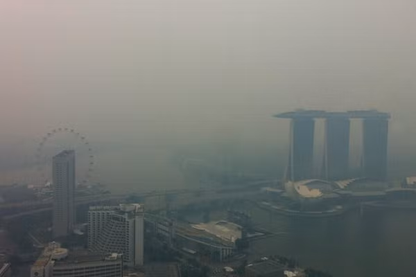 Malasia llama a países de ASEAN a unir esfuerzos contra desastre neblina ảnh 1