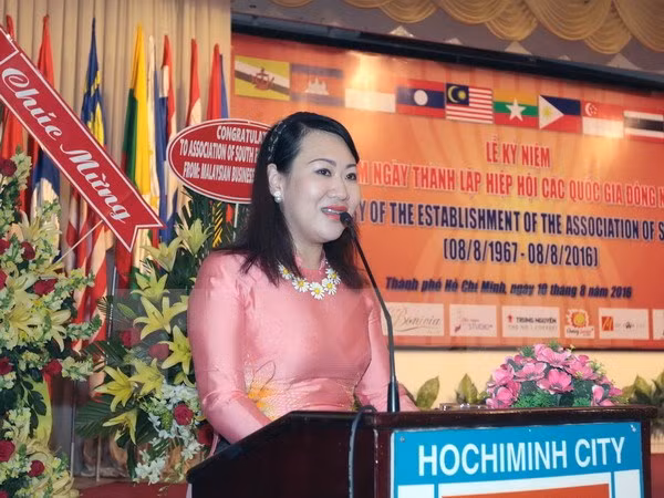 Desarrolla sin cesar ASEAN a 49 años de fundación ảnh 1