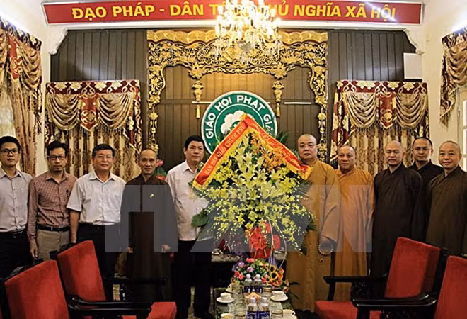 Felicitan a Sangha Budista de Vietnam en ceremonia de Vu Lan ảnh 1