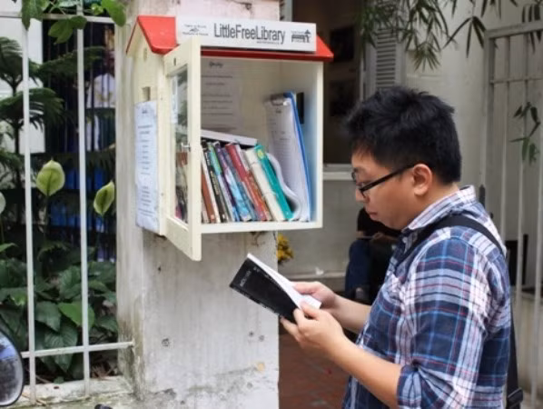 Abren en Vietnam primera bolsa electrónica de intercambio de libros ảnh 1 Abren en Vietnam primera bolsa electrónica de intercambio de libros ảnh 1