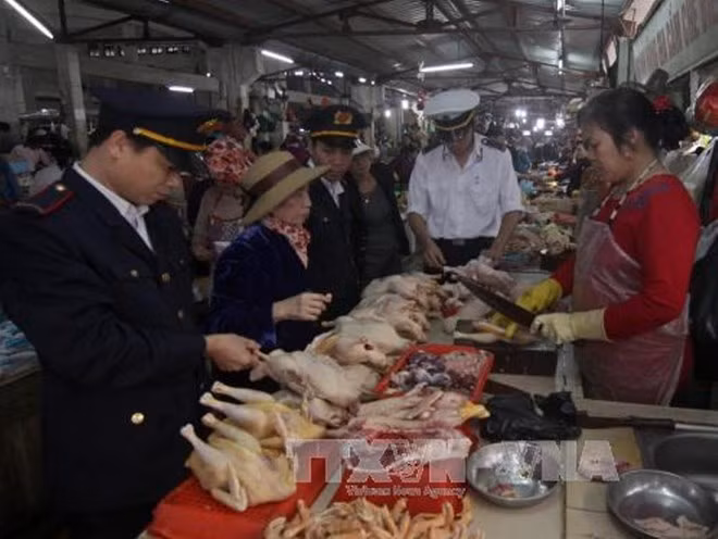Vietnam aumenta importaciones de carne de aves de corral de UE ảnh 1
