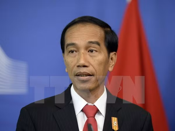 Presidente de Indonesia ordena investigar presunto rol de policías en tráfico de dro ảnh 1
