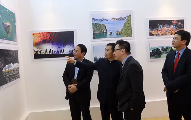 Exponen en Hanoi obras de pintores chinos ảnh 1