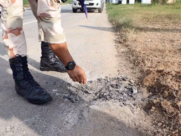 Ataque con bomba en el sur de Tailandia mata a un policía ảnh 1