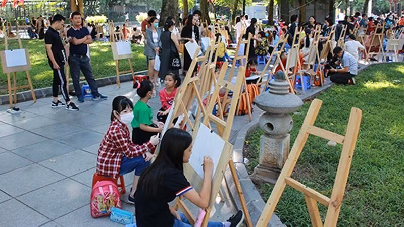 En Vietnam concurso nutre creatividad y amor por la paz para niños ảnh 1