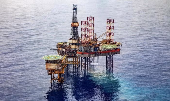 Indonesia aprueba plan de inversión en gas natural licuado ảnh 1
