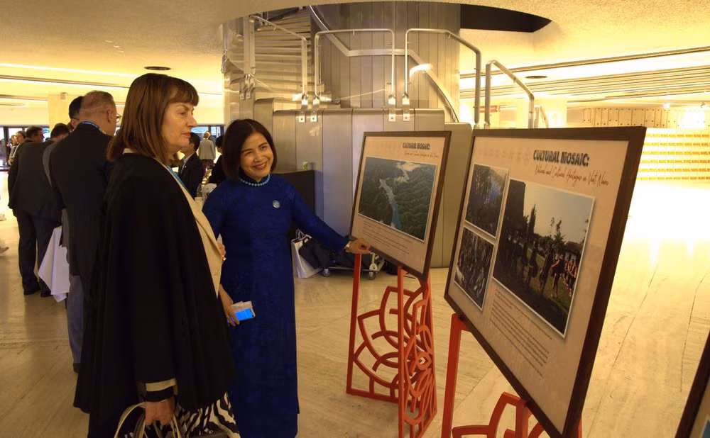 Oficina de ONU valora exposición fotográfica sobre patrimonio y cultura de Vietnam ảnh 1