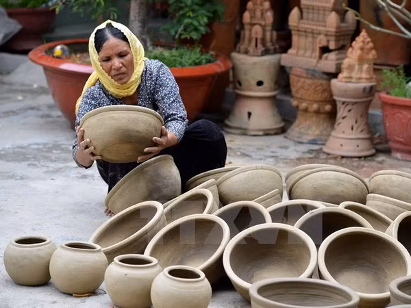 Aldeas artesanales Chăm - destinos únicos en Ninh Thuan ảnh 1 Aldeas artesanales Chăm - destinos únicos en Ninh Thuan ảnh 1