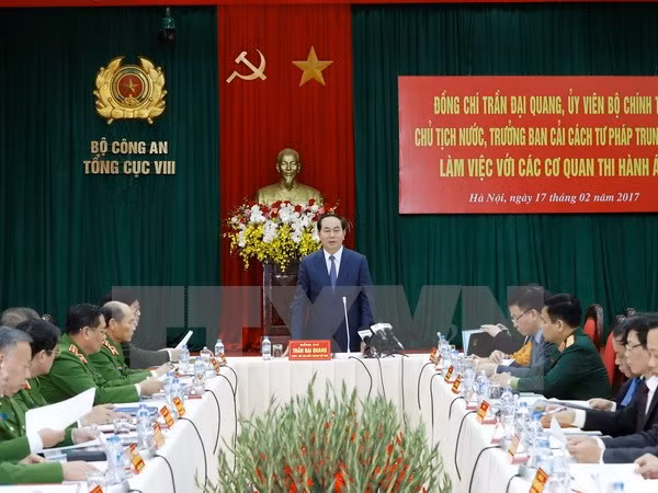 Presidente de Vietnam insta a fortalecer la supremacía de la ley ảnh 1 Presidente de Vietnam insta a fortalecer la supremacía de la ley ảnh 1