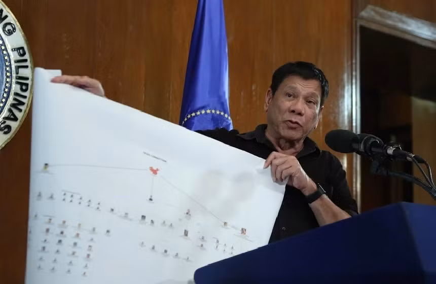 Filipinas revisará orden de cierre de minas de níquel ảnh 1