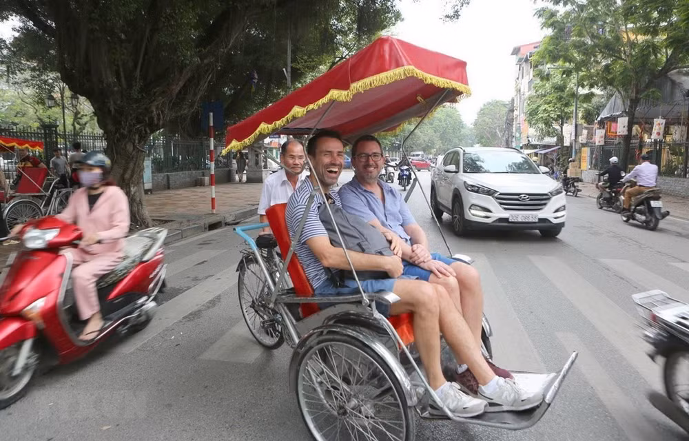 Aumenta la llegada de turistas internacionales a Vietnam ảnh 1 Aumenta la llegada de turistas internacionales a Vietnam ảnh 1