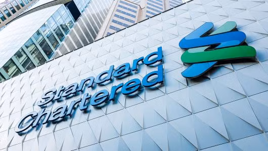 Propone banco Standard Chartered medidas para favorecer crecimiento de empresas medianas en Vietnam ảnh 1