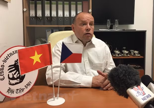 Opinión pública checa destaca visita del premier vietnamita ảnh 1 Opinión pública checa destaca visita del premier vietnamita ảnh 1