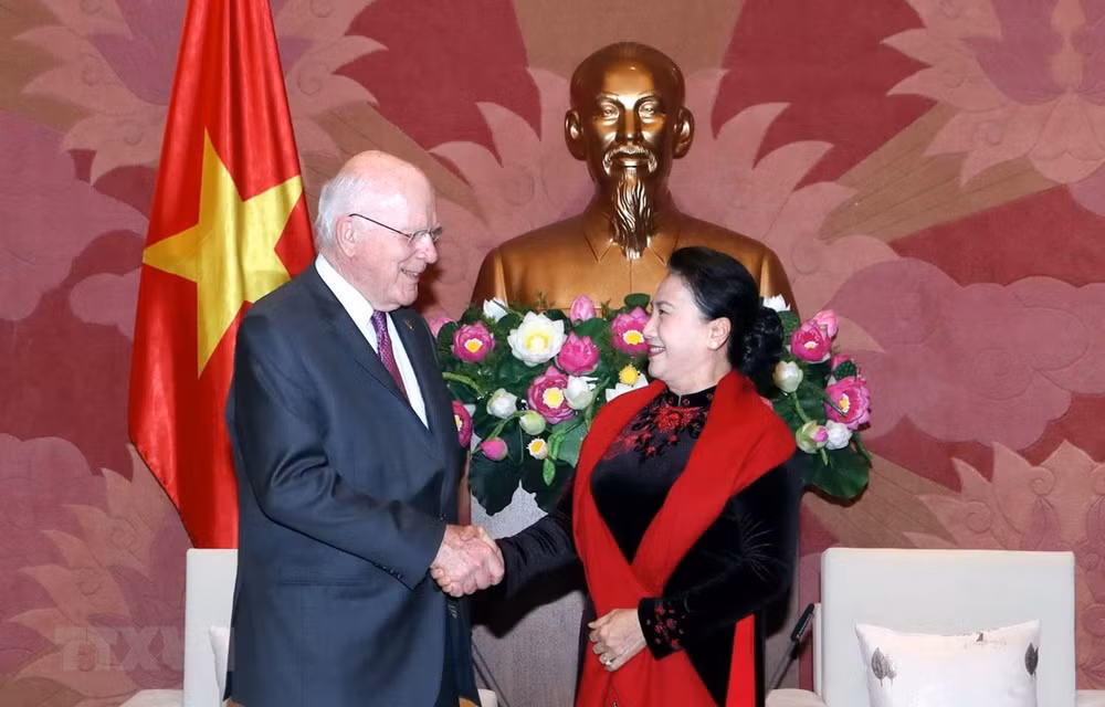 Pide presidenta de Asamblea Nacional de Vietnam impulsar nexos parlamentarios con EE.UU. ảnh 1