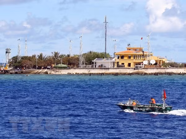 Efectúan en Vietnam exposición que confirma la soberanía sobre archipiélagos Hoang Sa y Truong Sa ảnh 1