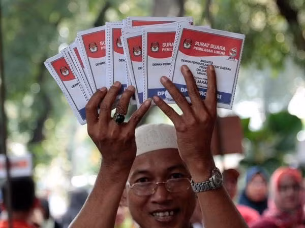 Comienzan Indonesia las elecciones más grandes de su historia ảnh 1