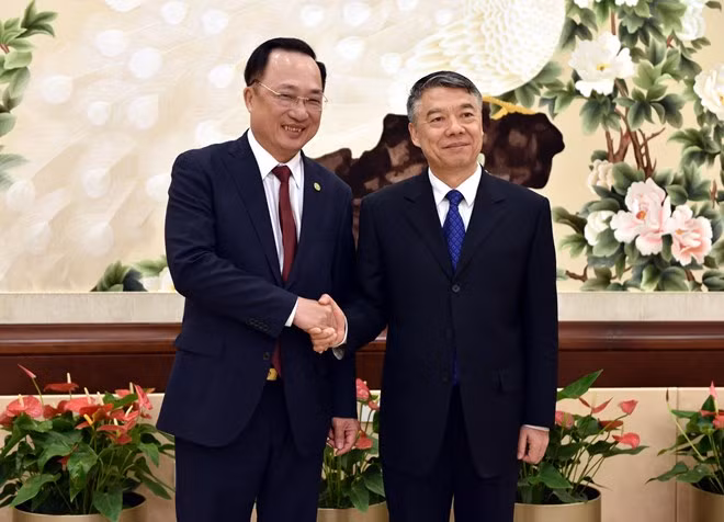 Viceministro vietnamita aboga por una cooperación más efectiva con China ảnh 1
