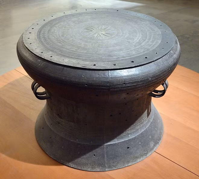 Afirman que tambores de bronce de Vietnam descubiertos en Malasia tienen dos mil años de antigüedad ảnh 1