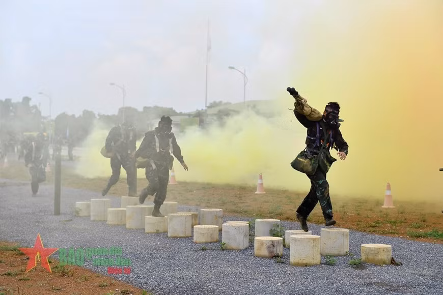 Vietnam debate con países participantes preparativos para Army Games 2022 ảnh 1