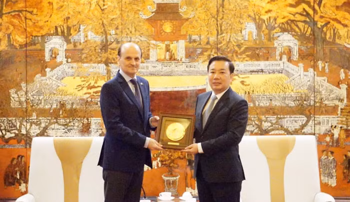Hanoi desea promover cooperación con localidades argentinas en agricultura de alta tecnología ảnh 1