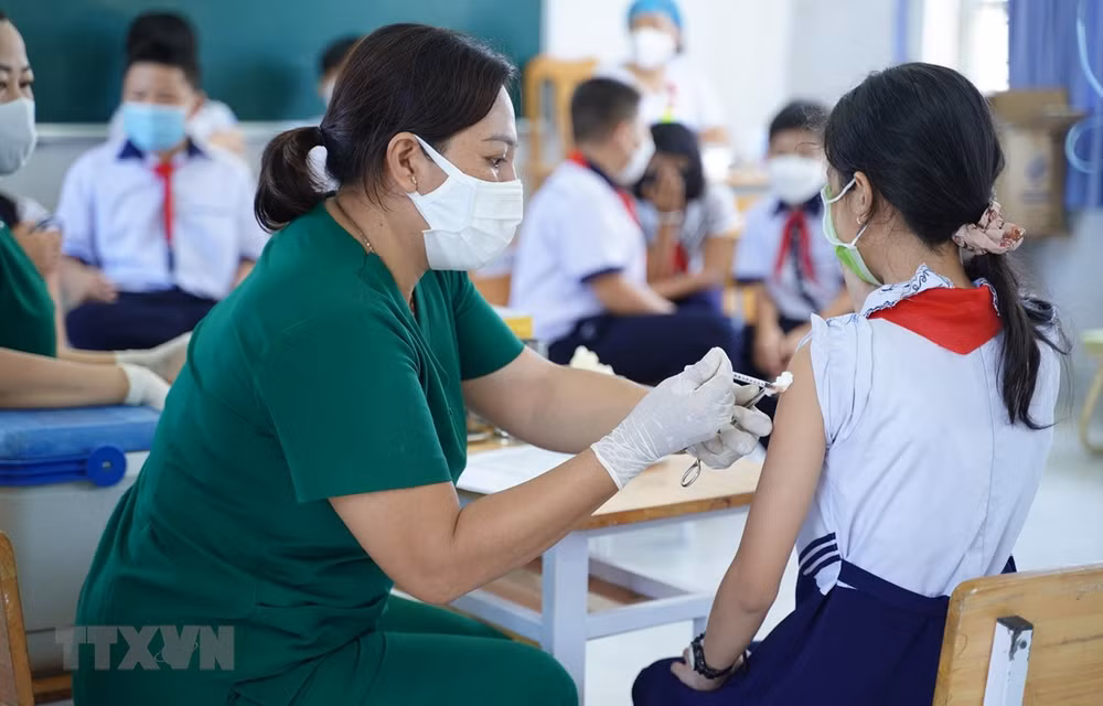 Vietnam reporta más de ocho mil casos nuevos de COVID-19 ảnh 1 Vietnam reporta más de ocho mil casos nuevos de COVID-19 ảnh 1