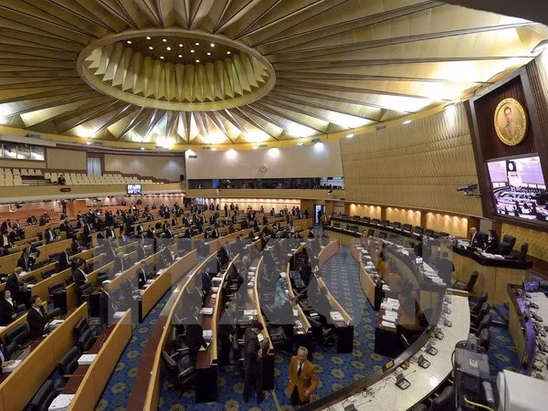 Gobierno tailandés designa nuevo comité para redactar Constitución ảnh 1