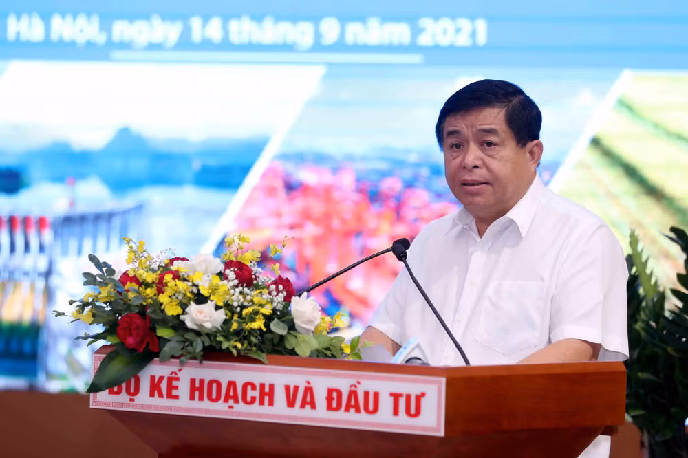Presentarán al Gobierno vietnamita proyecto de recuperación económica ảnh 2