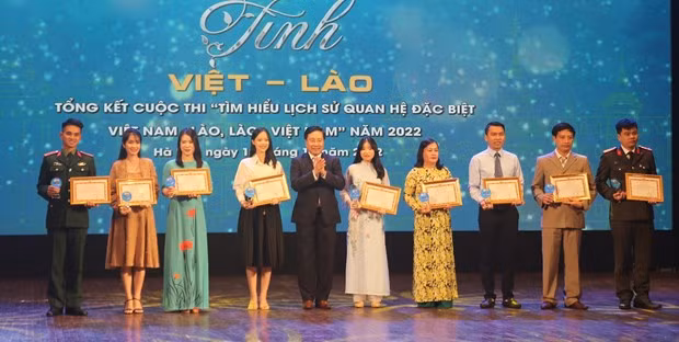 Concurso honra historia de nexos especiales Vietnam-Laos ảnh 2