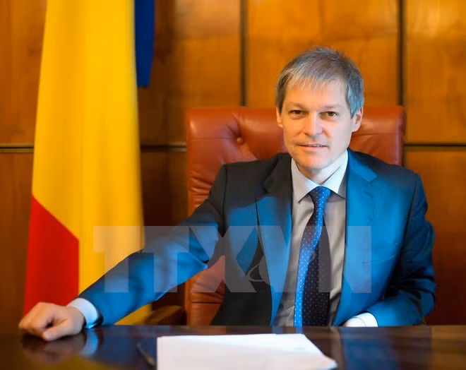 Primer ministro de Rumania inicia visita oficial a Vietnam ảnh 1