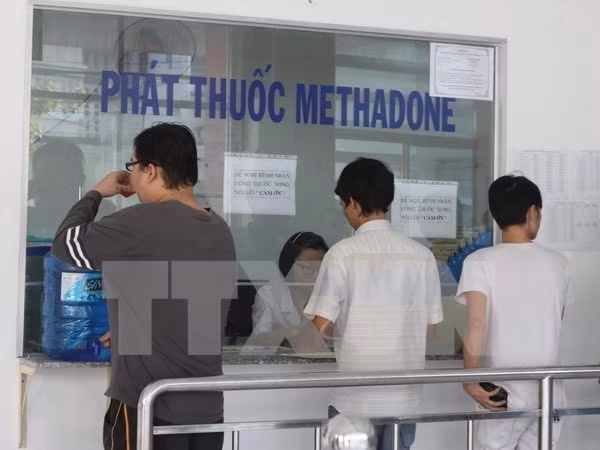 Ciudad Ho Chi Minh se empeña en ampliar el tratamiento con metadona ảnh 1