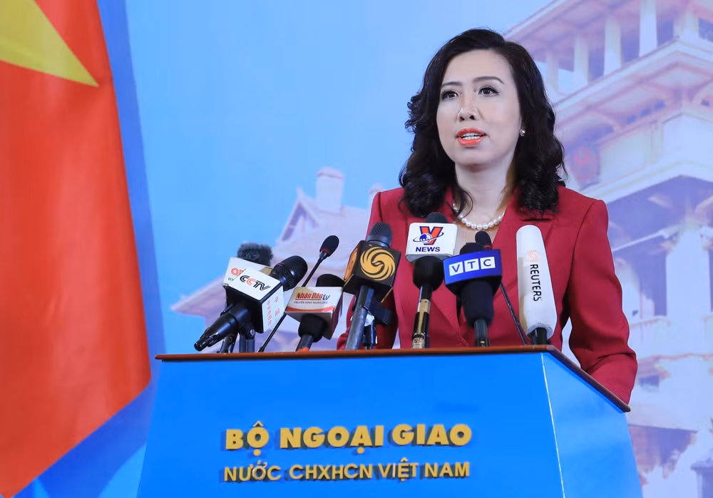 Vietnam prioriza evacuar y repatriar a connacionales en zonas de conflicto en Ucrania ảnh 1