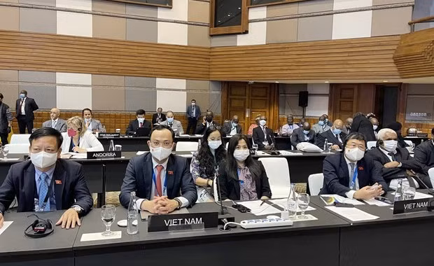 Vietnam llama a solución pacífica de disputas en la Asamblea de Unión Interparlamentaria ảnh 1