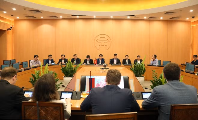 Pide Hanoi apoyo a Rusia para desarrollar gobierno electrónico ảnh 1