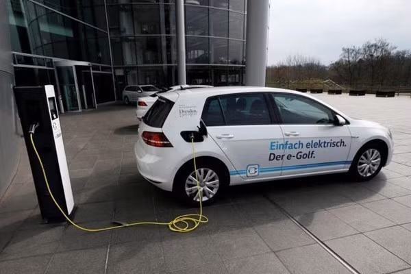 Indonesia desarrollará ecosistema de vehículos electrónicos ảnh 1
