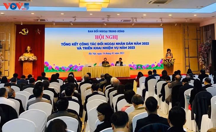 Vietnam promueve la diplomacia popular ảnh 1