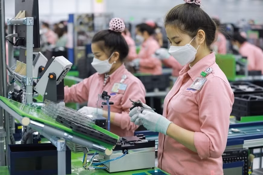 Vietnam continúa atrayendo flujos de IED ảnh 1
