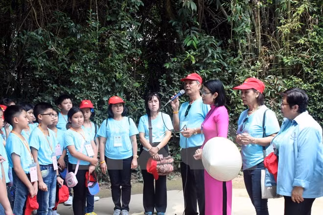 Impulsan amistad y solidaridad Vietnam-Tailandia ảnh 1