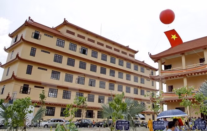 Inauguran Instituto Budista de Vietnam en Ciudad Ho Chi Minh ảnh 1