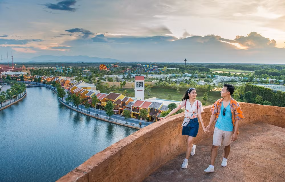 Exploran en Vietnam medidas de desarrollo de turismo juvenil ảnh 1