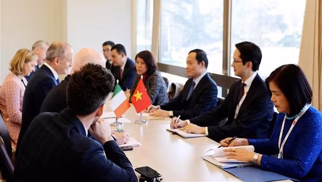 Vicepremier vietnamita se reúne con altos funcionarios de varios países en Ginebra ảnh 1