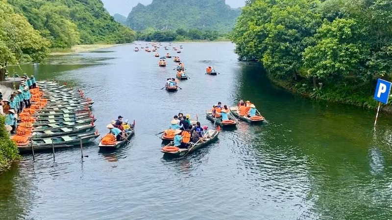 Mercado interno impulsará recuperación de turismo vietnamita en 2023 ảnh 1