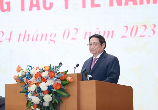 Premier vietnamita destaca aportes de la salud al desarrollo socioeconómico ảnh 1
