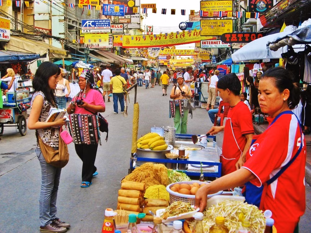 Bangkok pone a prueba espacio libre para vendedores ambulantes ảnh 1